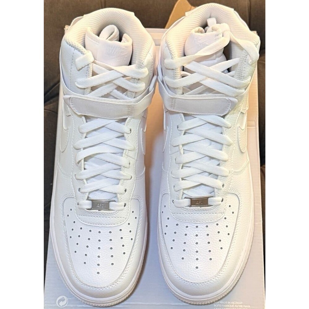 NIKE AIR FORCE1 HIGH ‘07 “TRIPLE WHITE” SIZE 9 - Picture 3 of 6